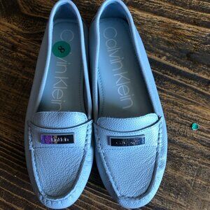Calvin Klein women's leather loafers Size 8